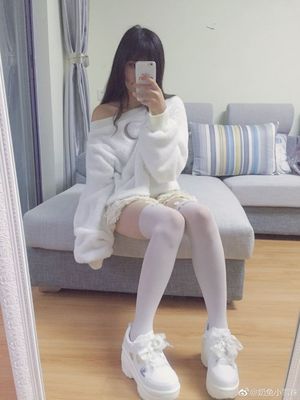 奶兔小雪球1月4日录播_奶兔小雪球球的快乐旅程